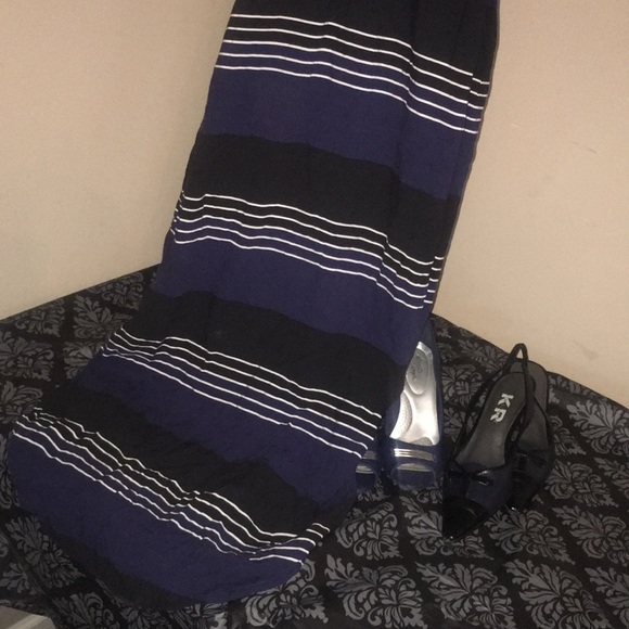 Navy Black and White strip Maxi Dress Sz XS - Picture 7 of 9